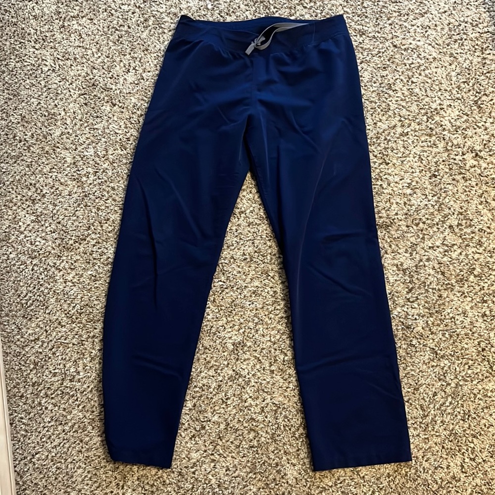 Figs Livingston scrub pants
